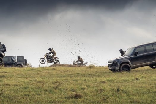 NEW LAND ROVER DEFENDER DOES ALL ITS OWN STUNTS