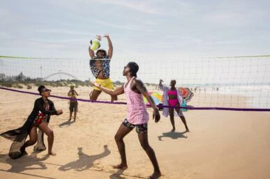 SUMMER VIBES LOADING: WHAT ARE YOUR FESTIVE HOLIDAY PLANS