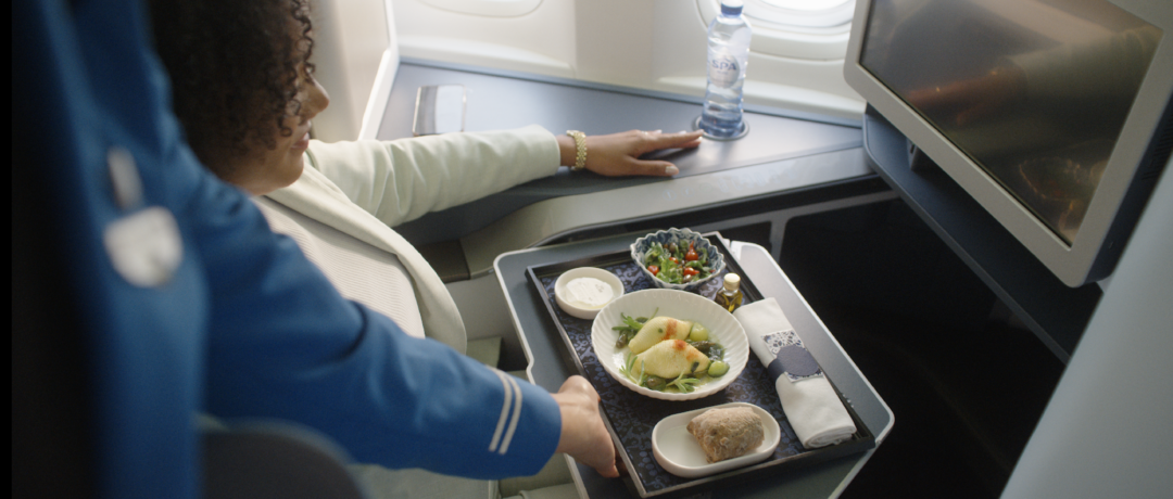 KLM DEPLOYS ARTIFICIAL INTELLIGENCE TO COMBAT FOOD WASTE