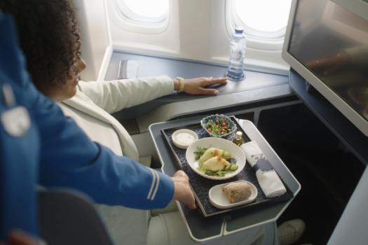 KLM DEPLOYS ARTIFICIAL INTELLIGENCE TO COMBAT FOOD WASTE