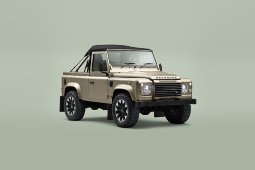 LAND ROVER CLASSIC LAUNCHES CLASSIC DEFENDER V8 SOFT TOP