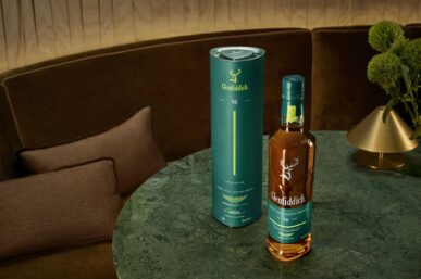 LIMITED EDITION GLENFIDDICH UNVEILS FOR ASTON MARTIN F1 PARTNERSHIP