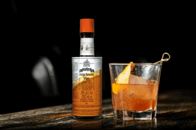 WHY THE OLD FASHIONED IS THE ULTIMATE TEST OF A BARTENDERS SKILL