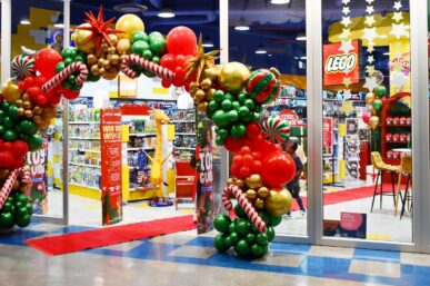 TOYS R US REVEAL TOP TOY TRENDS / MOST WANTED TOYS FOR XMAS 2025