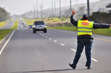 HOLIDAY CRACKDOWNS: DRIVERS WARNED TO KNOW LEGAL RIGHTS AT ROCKBLOCKS