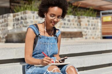 WHY A NEW SMARTPHONE MATTERS AT THE START OF THE YEAR