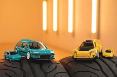 MATTEL BRICK SHOP ™ & HOT WHEELS® EXPAND LINE