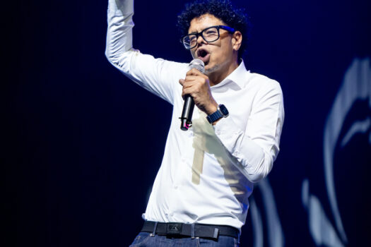 SA TOP COMEDIAN JOEY RASDIEN BACK IN DURBAN NEXT APRIL