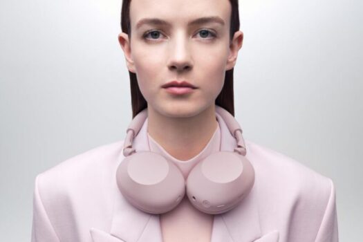 WHATS THE HYPE ABOUT THE NEW SAND PINK SONY WH-1000XM6