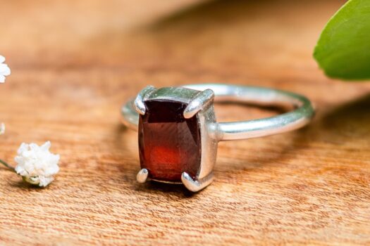 HOLLY REY ENTERS THE WORLD OF JEWELLERY WITH RYA ATELIER BY HOLLY REY