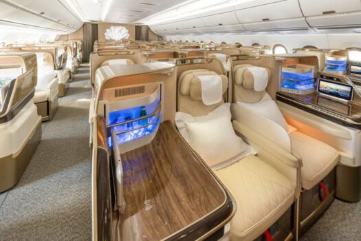 EMIRATES ARRIVES IN CAPE TOWN WITH THIRD DAILY SERVICE & ITS NEWEST AIRCRAFT