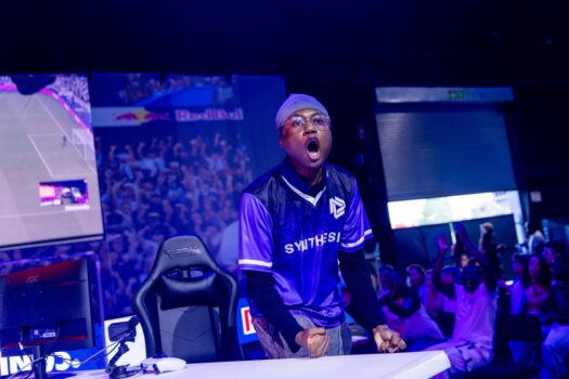 KENNEDY KAPEMBWA CROWNED RED BULL WINGS CUP WINNER AT COMIC CON AFRICA